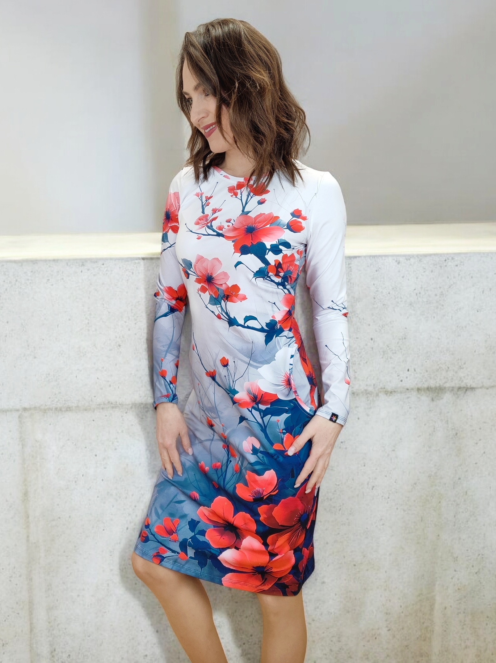 Květinové šaty s dlouhým rukávem Hřejivé dámské šaty s dlouhým rukávem